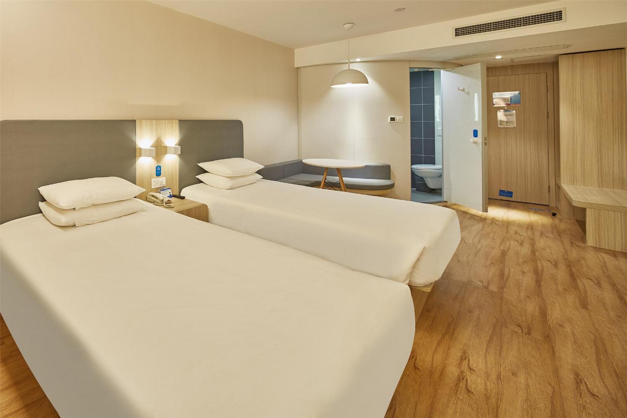 Hanting Hotel Fuzhou Wuyi Square מראה חיצוני תמונה