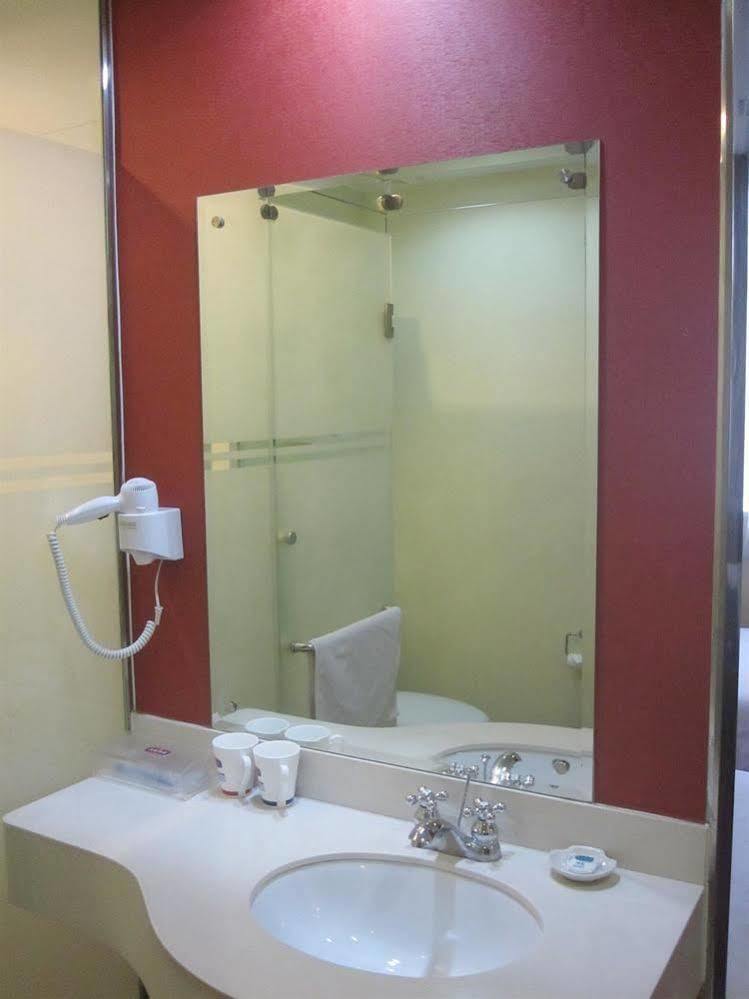 Hanting Hotel Fuzhou Wuyi Square מראה חיצוני תמונה